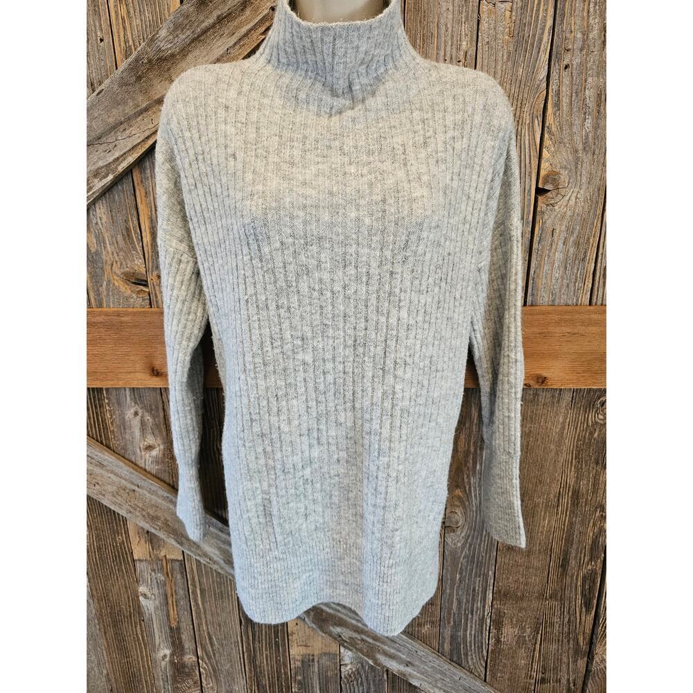 Topshop size 4 grey Ribbed slit side tunic sweater high neck long sleeve winter